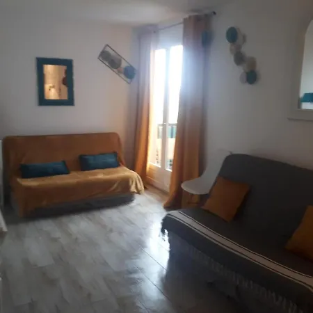 De La Mediterranee Apartament *